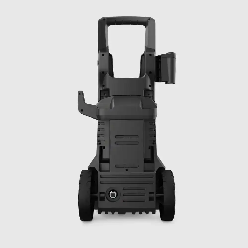 Vista traseira da Kärcher K4 mostrando rodas e estrutura compacta (vista 7)